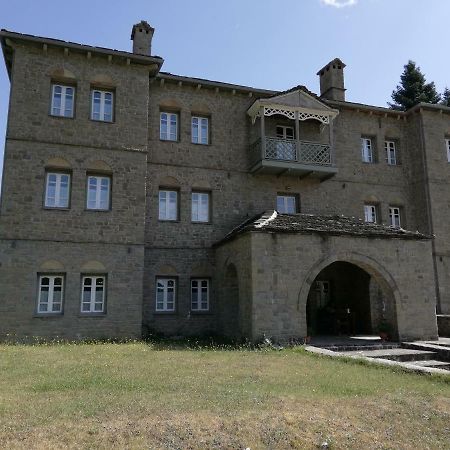 Hotel Petrotechno Tsepelovo Extérieur photo